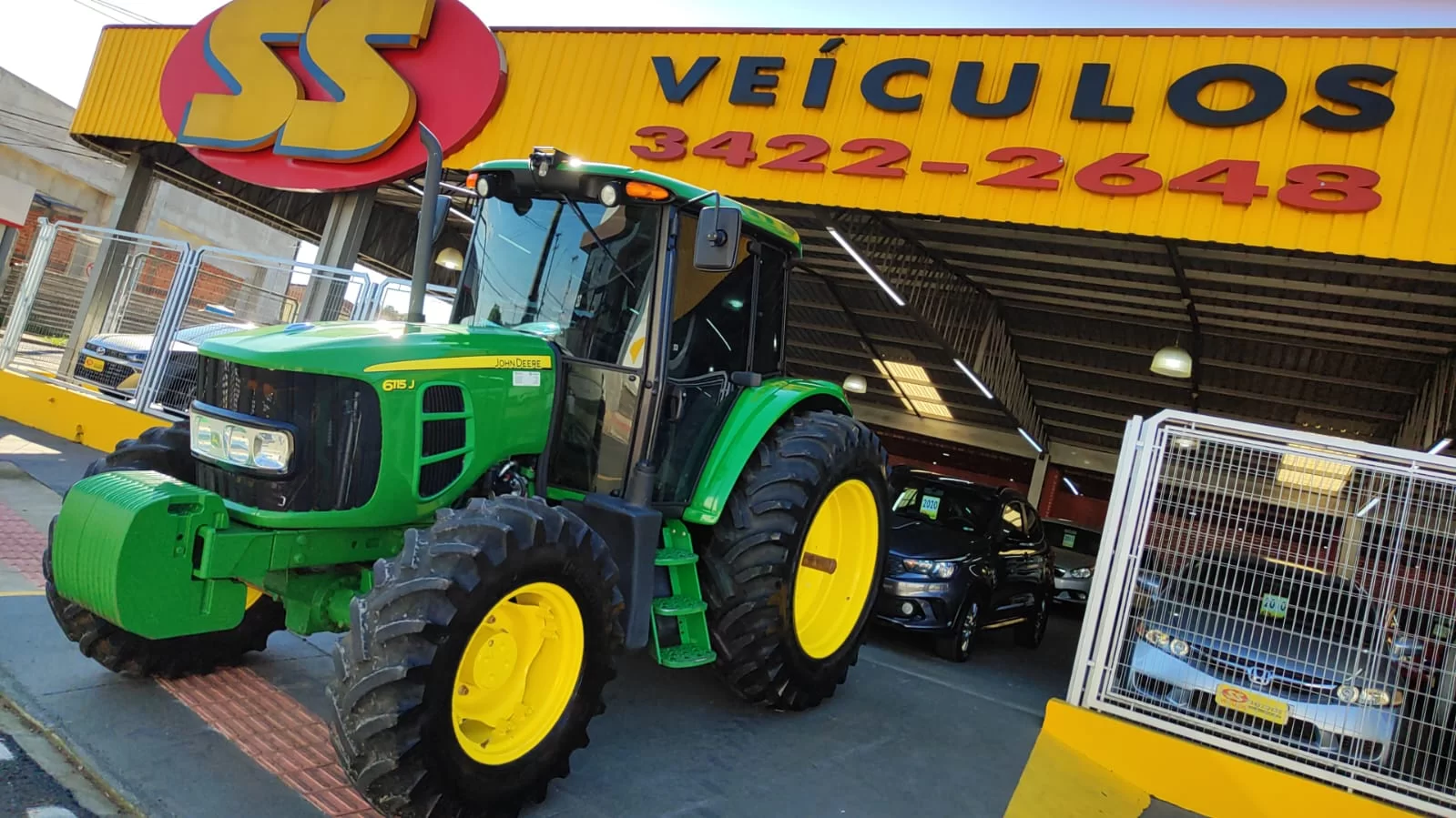 John Deere 6115J