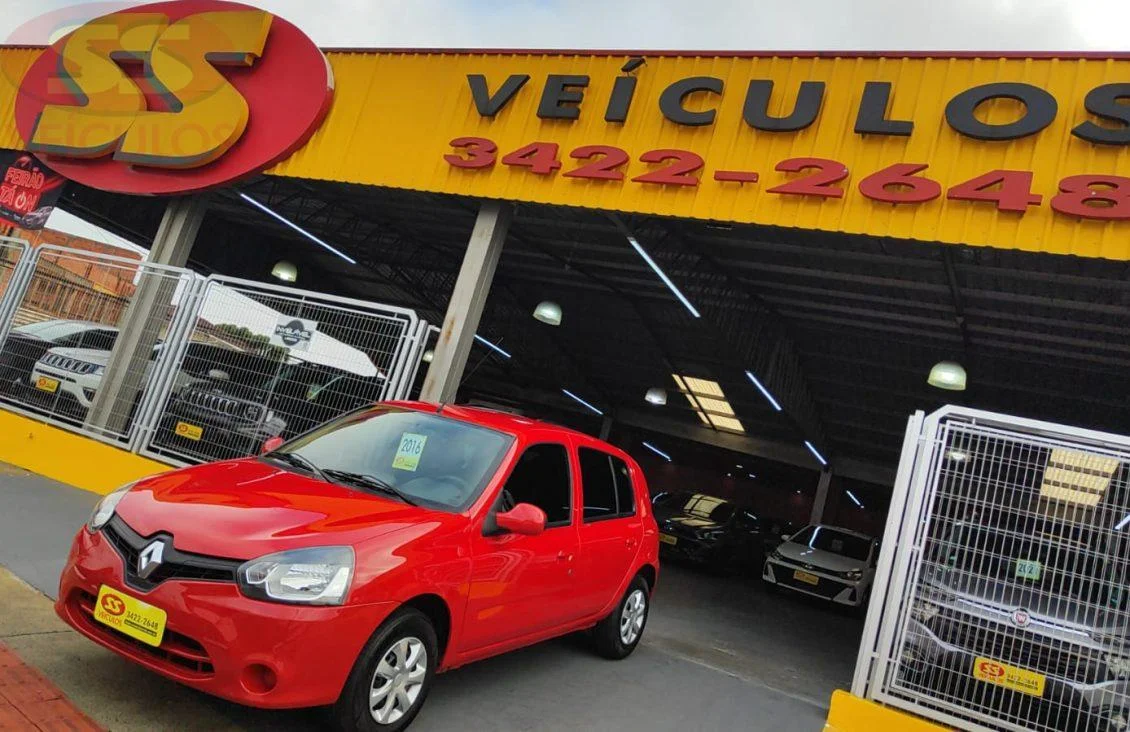 Renault Clio Rn